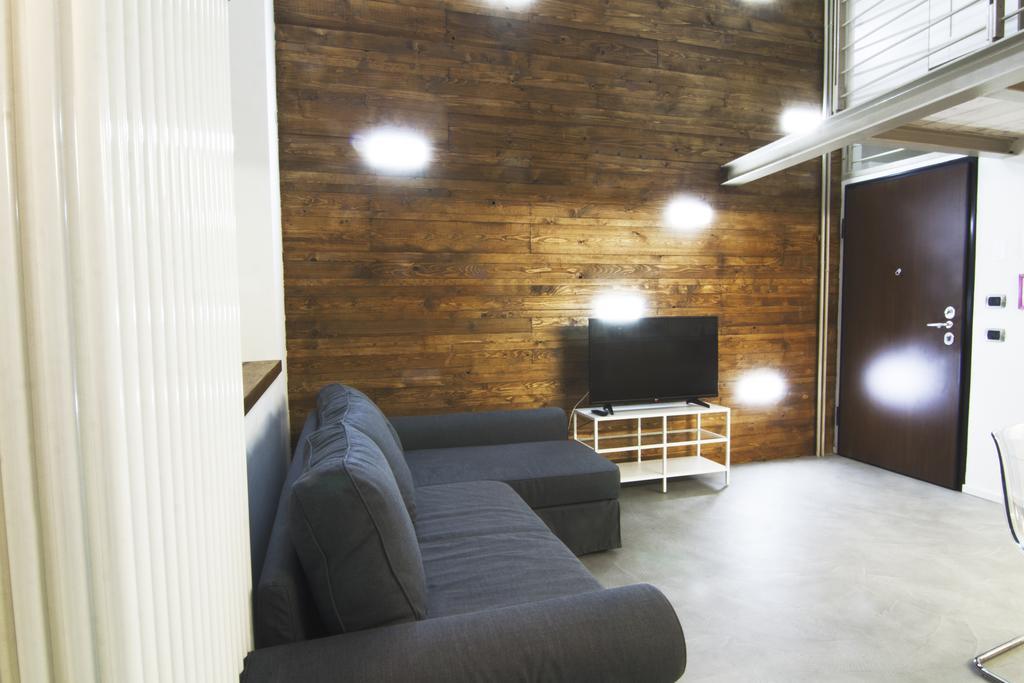 Alessia'S Flat - Mac Mahon Apartment Milan Bagian luar foto